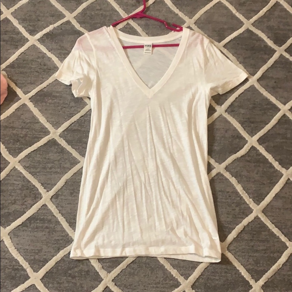 VS Pink V neck
